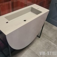 Раковина из искусственного камня в санузел