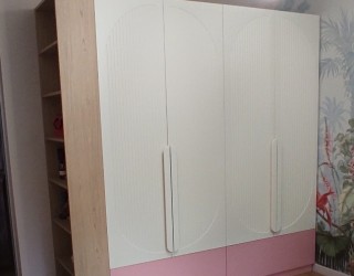 Четырёхстворчатый шкаф для детской комнаты